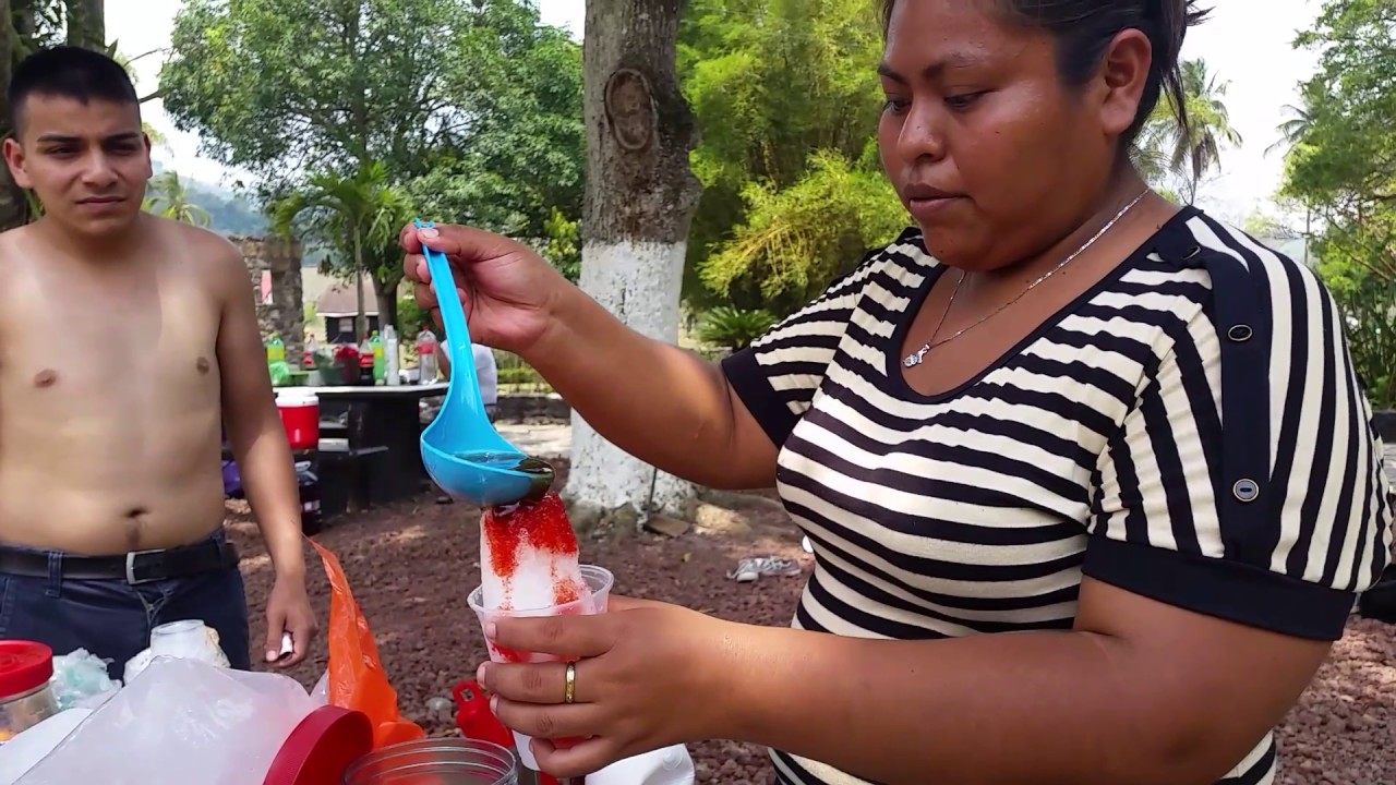 Como se hacen los raspados Diablo. (Como preparar un diablito)