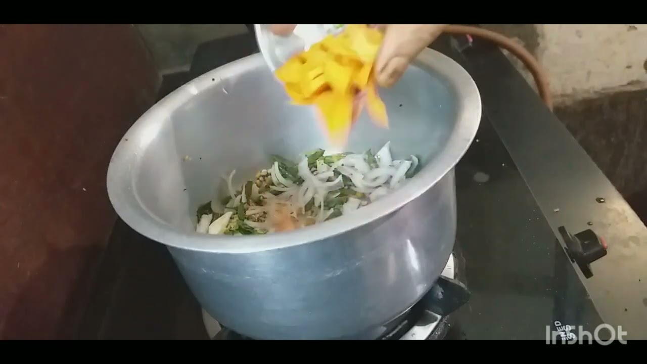 How To Prepare Simple And Tasty Vegetable Upma