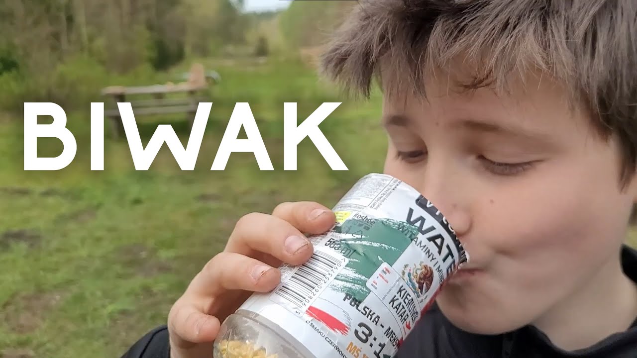 Harcerski biwak drużyny na dziko