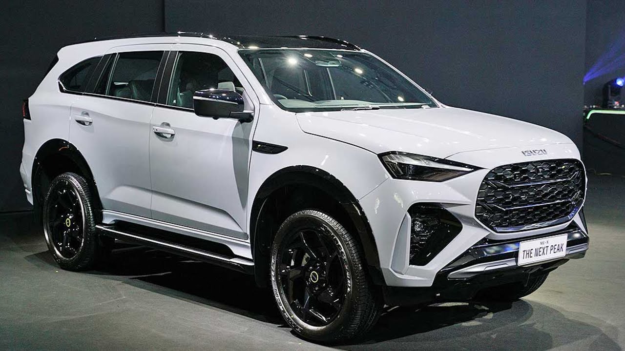 SUV 7 chổ Ế nhất Việt Nam bản 2026 ra mắt: Treo mới, ADAS ngay từ bản tiêu chuẩn, có điểm 'cải lùi'