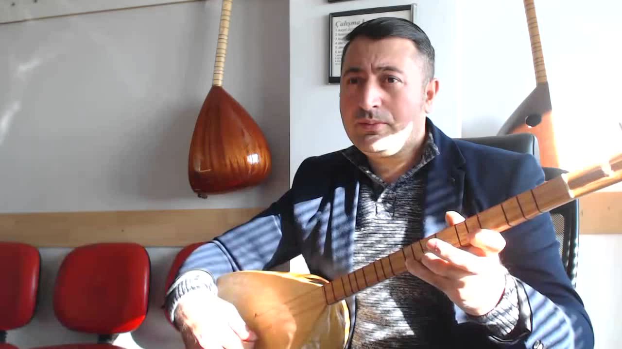 Gurbet Elde Bir Hal Geldi Başıma solfej.
