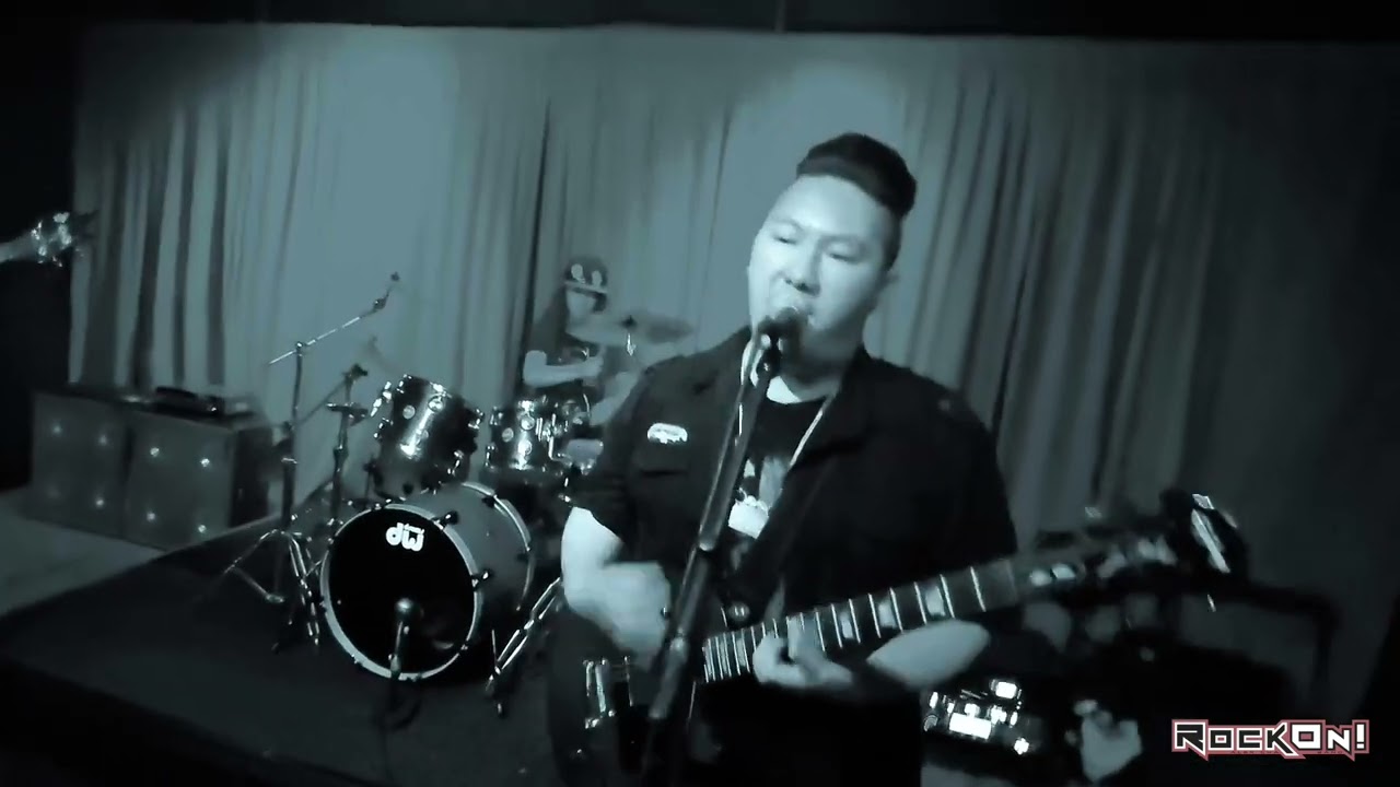 Van Nuys, CA. playing my original, "I Still Have My Guitar". RockOn! Alex Cha band live rock music.