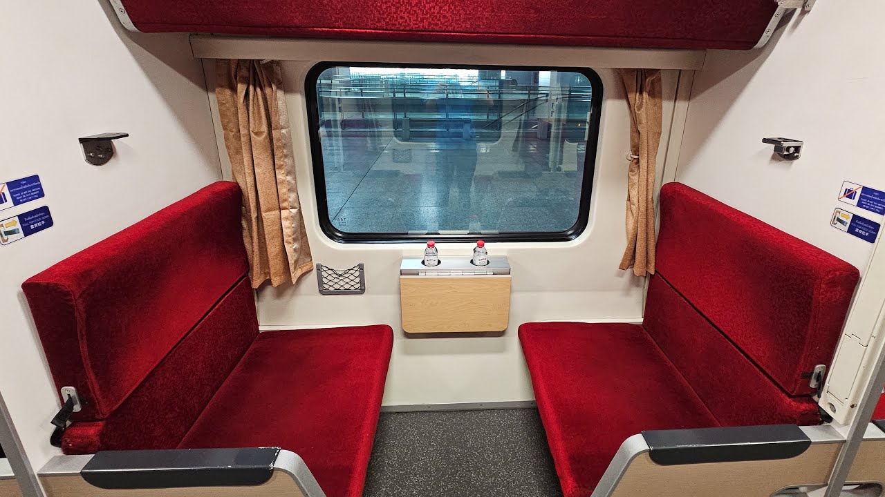 Bangkok to Hat Yai by train: 2nd class sleeper train (2025) (4K) Overnight sleeper train in Thailand