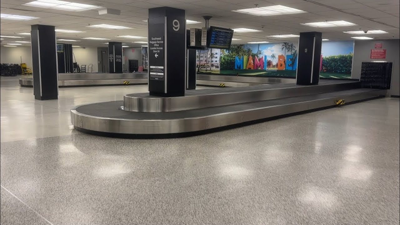 ASÍ ESTÁ HOY EL AEROPUERTO DE MIAMI 