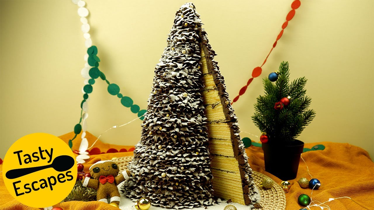Baumkuchen CHRISTMAS Tree Cake 🎄 | So. Many. Layers!