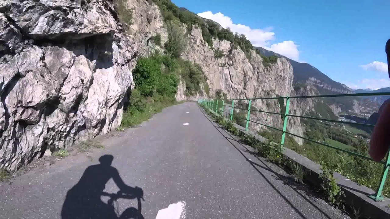 Lacets de Montvernier descent Hunt Carbon Wheels testing