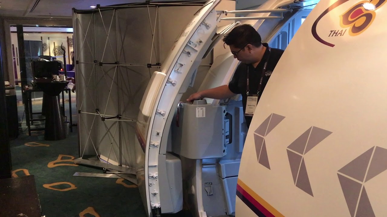 Spatial - A320 Door Trainer