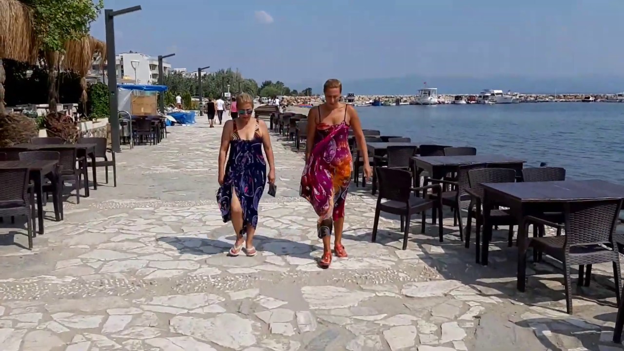 G&uuml;re in the Edremit district of Balıkesir, Turkey - Seaside walking
