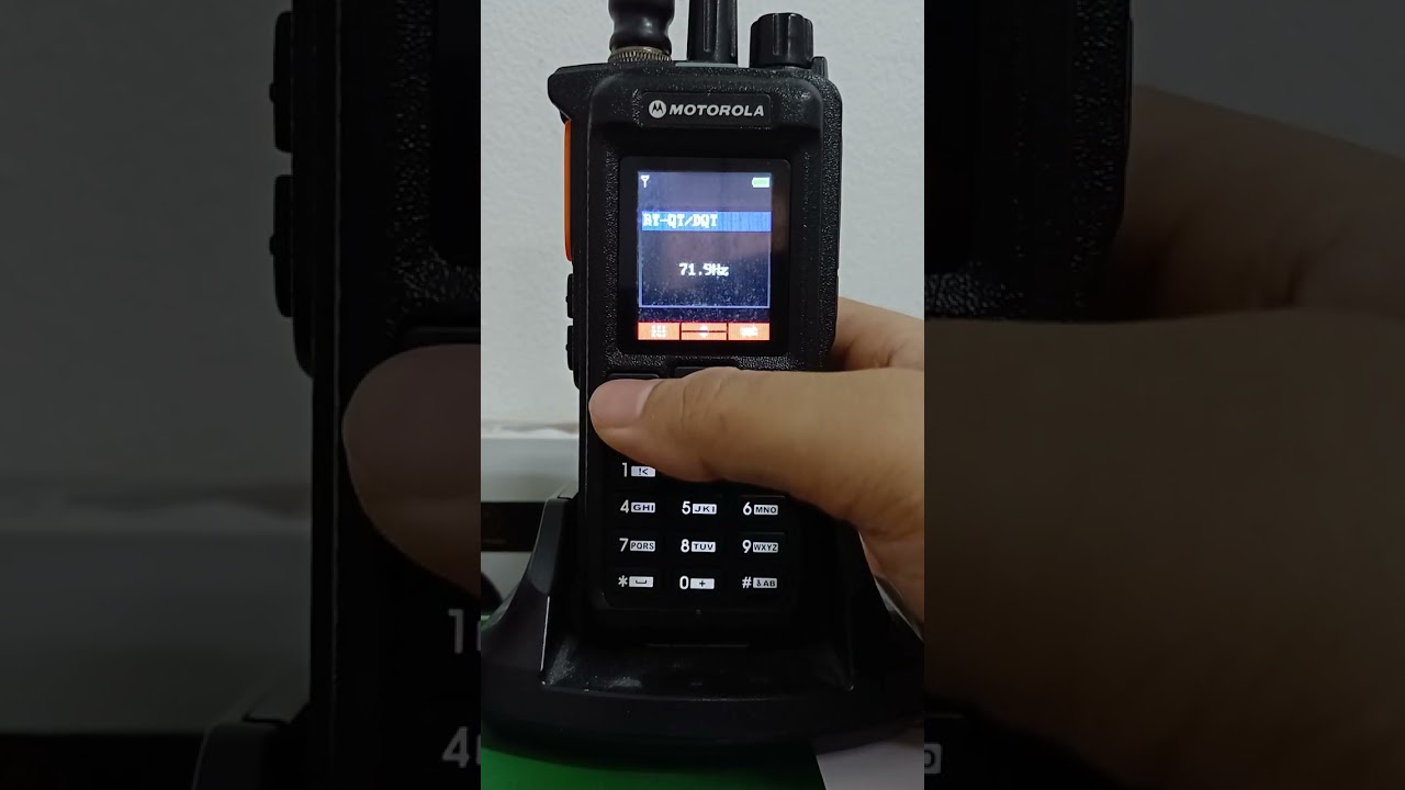 สอนวิธี่ตั้งช่องความถี่วิทยุสื่อสารให้คุยกันได้ ของรุ่น Motorola GT-12
