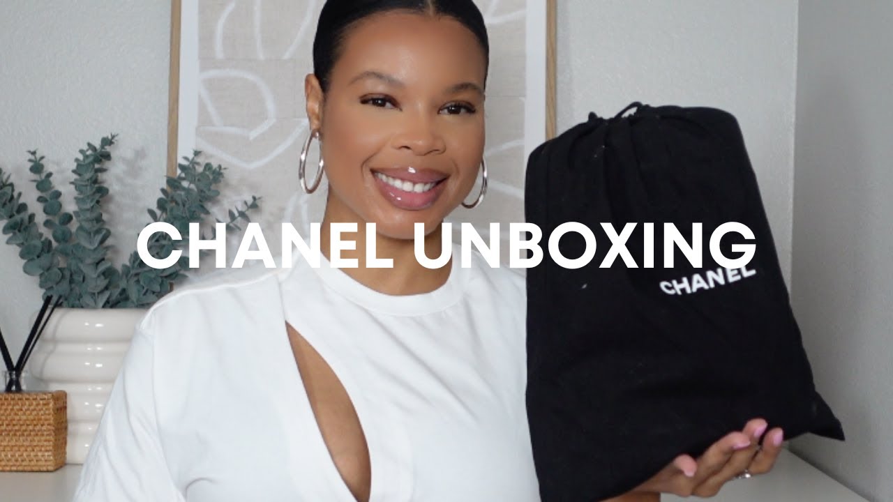 UNBOXING MY DREAM CHANEL BAG!! (pricing, what fits, my thoughts)
