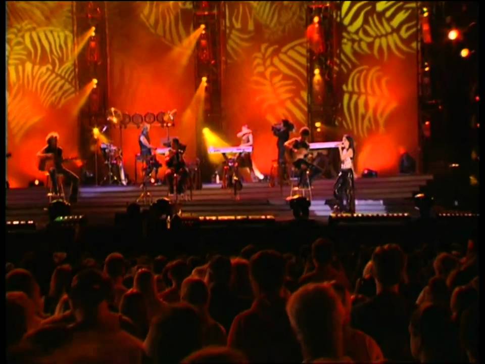 Shania Twain - Live in Chicago HD - Juanita (15)