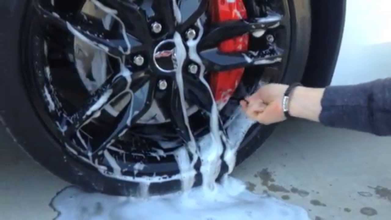 How to clean Corvette Stingray C7 painted wheels without scratching