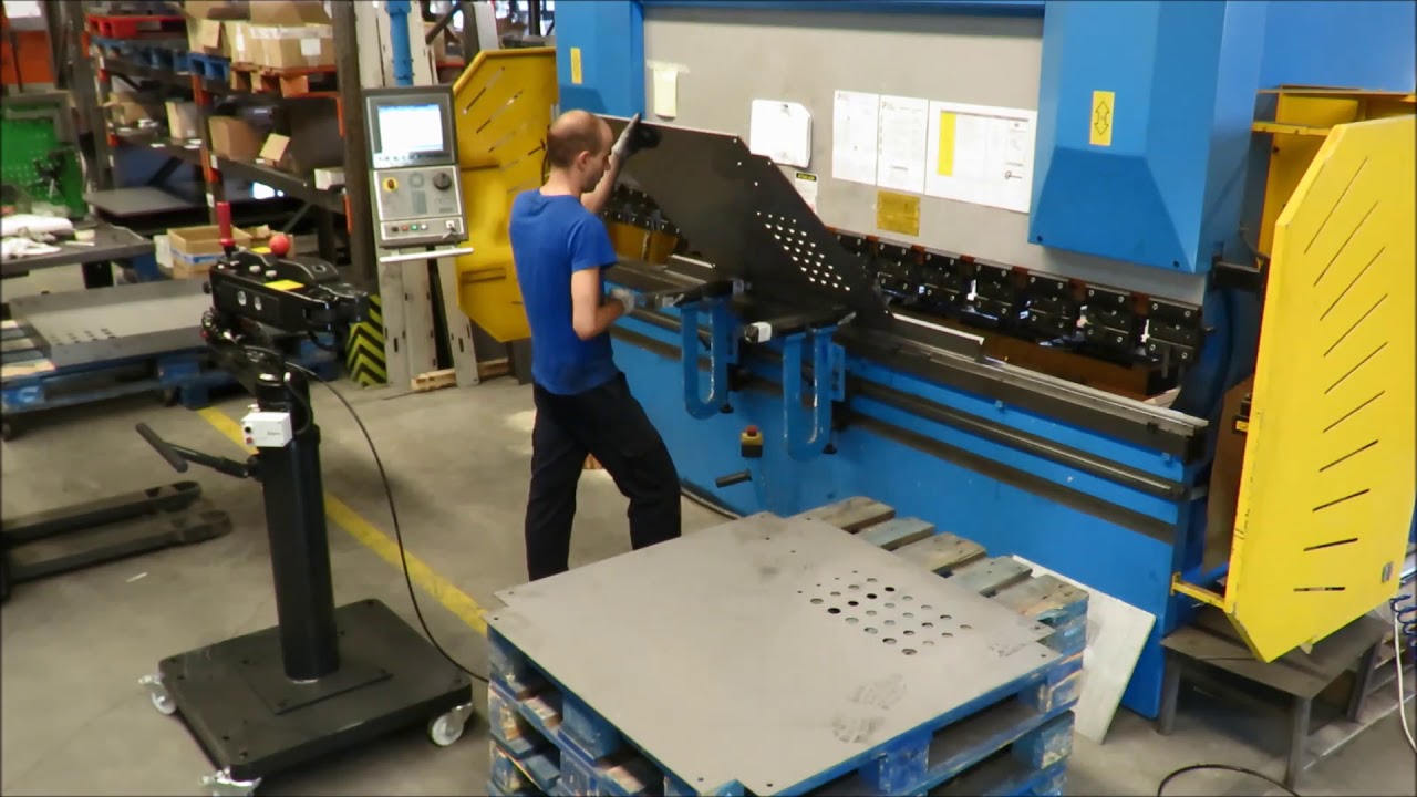 3arm Manipulator Metal Sheet Application