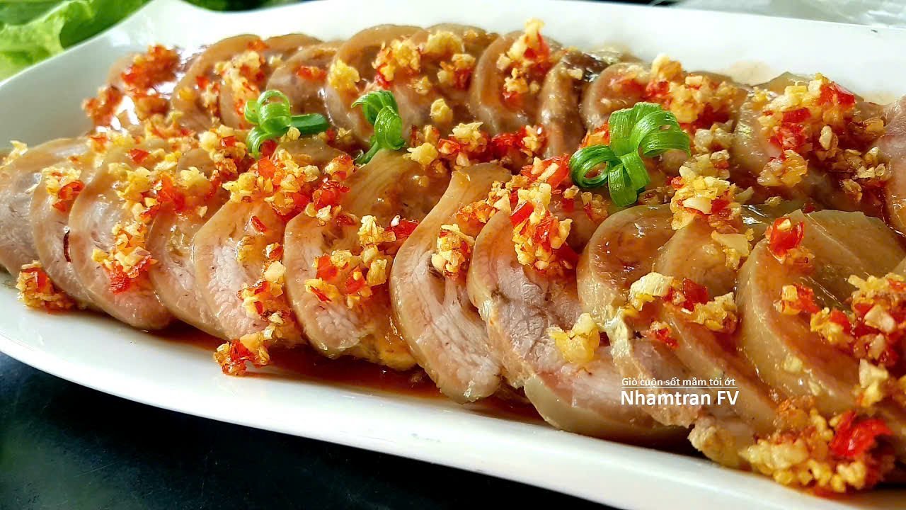 GIÒ CUỘN SỐT MẮM TỎI ỚT thịt ngọt giòn đậm đà hợp đãi tiệc gia đình rất ngon mà dễ làm |Nhamtran FV