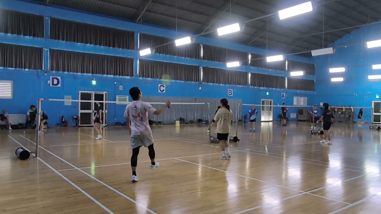 二四羽球隊2/26-9 佑莉,Revon Vs Mimi,雅萍