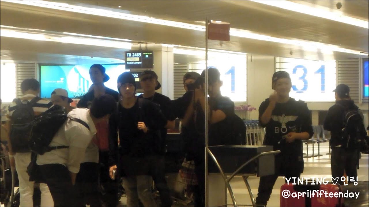 140110 ToppDogg (탑독) Arrival at Singapore Changi Airport (2/2)