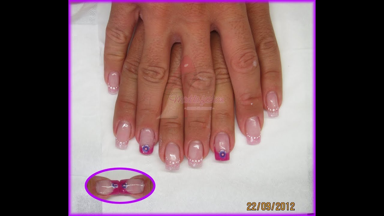Nail Art - French effetto vetro rosa fucsia e fiore fimo || Madda.fashion