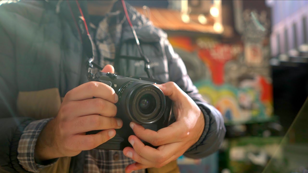 Этот комплектный объектив КИНЕМАТИЧЕСКИЙ с EOS M RAW!