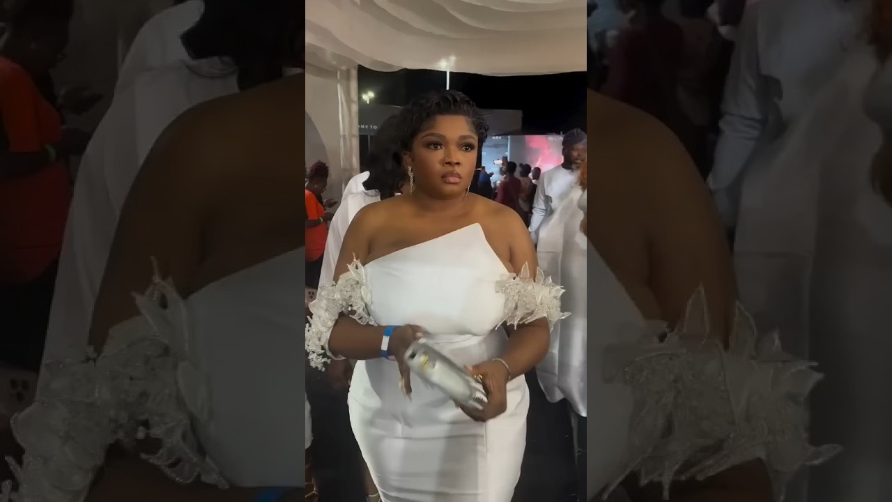BEAUTIFUL ACTRESS FUNMI AWELEWA AT ORIREBIRTH MOVIE PREMIERE #shorts #movie #nollywood #actress