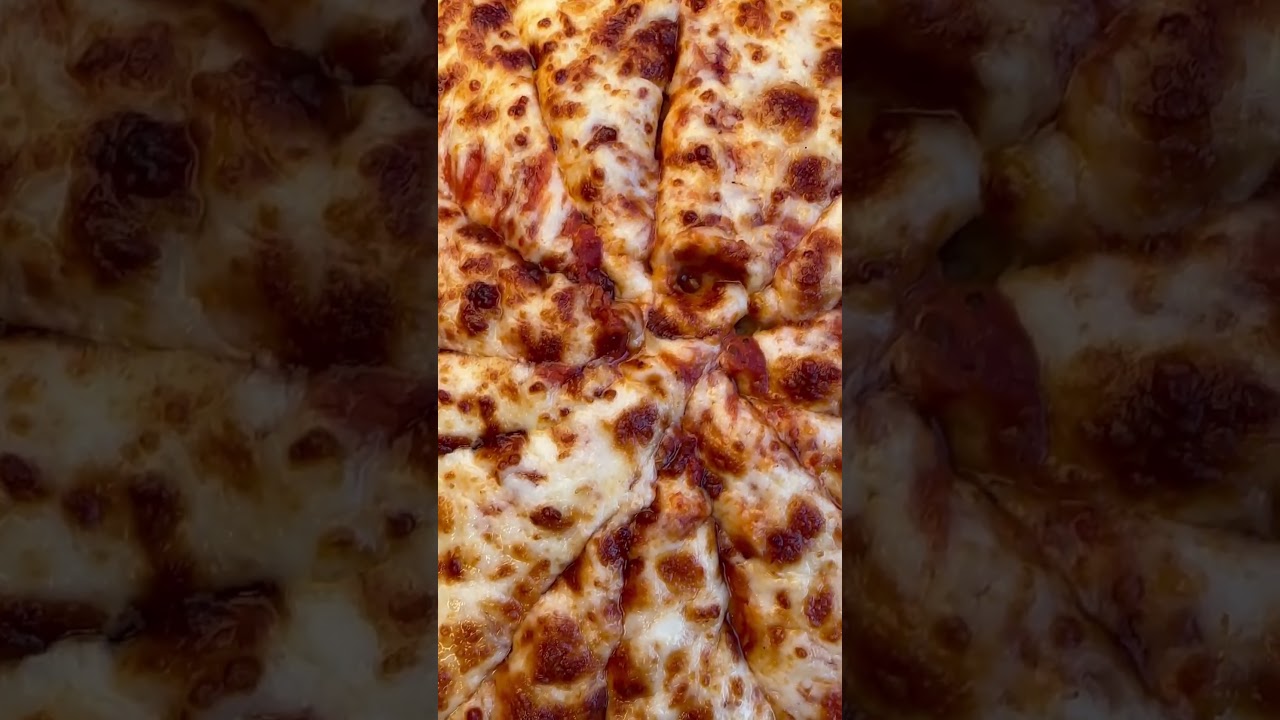 #PizzaTime #CostcoPizza #CheesePizza