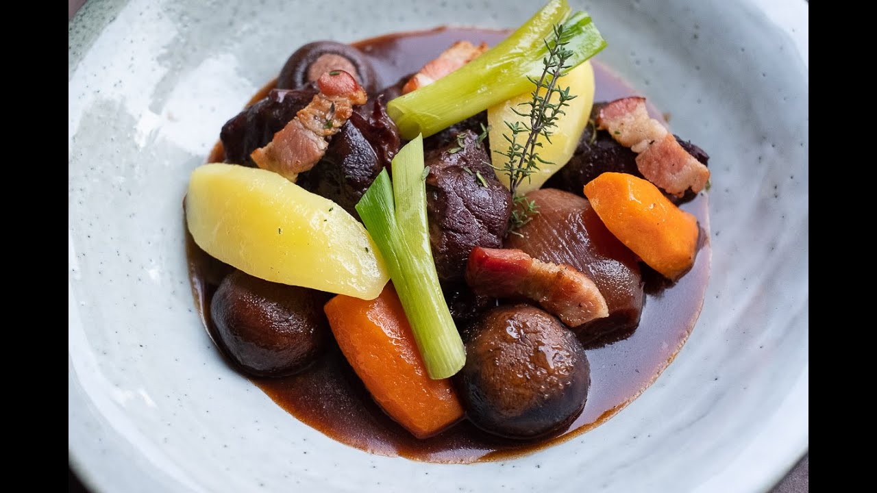 Boeuf bourguignon, Rinderragout auf französische Art mit dem Chefkoch Thomas Sixt zubereiten