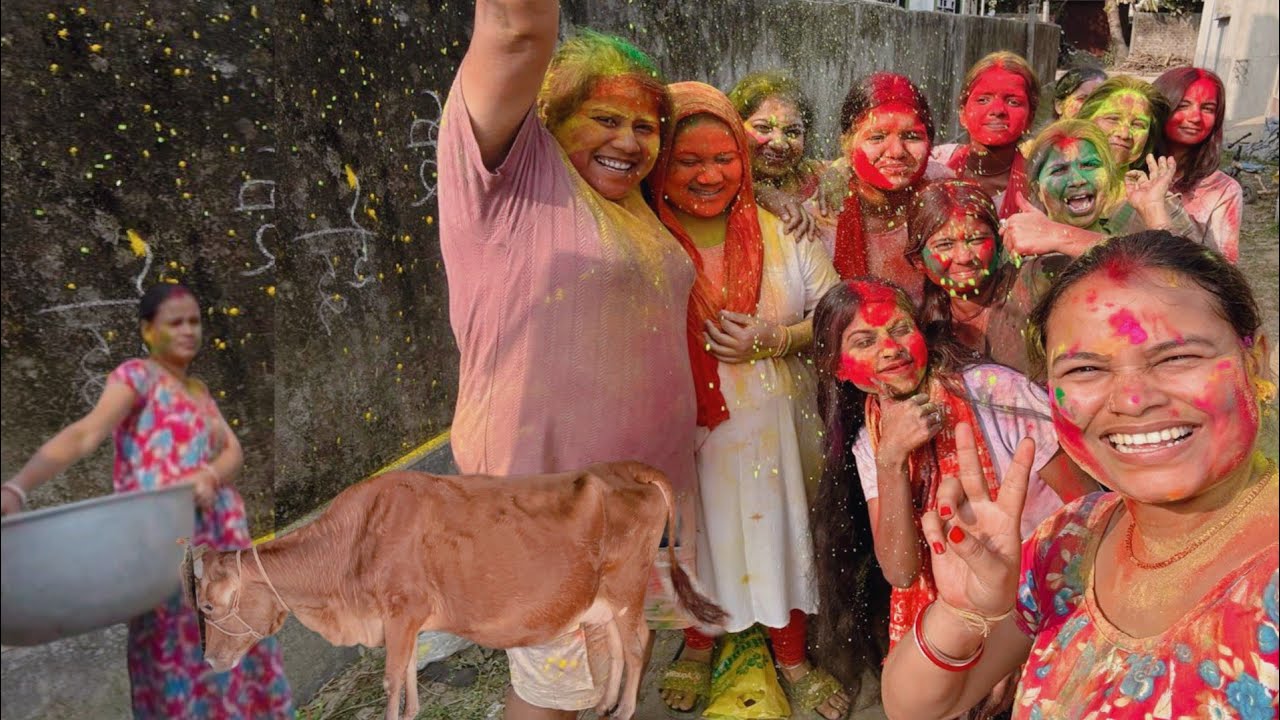 হাজার ব্যস্ততার মাঝেও গরুগুলোকে সময় মতো খাবার দেওয়া অতি প্রয়োজন #cow #dailyvlog #pujabapigallary 