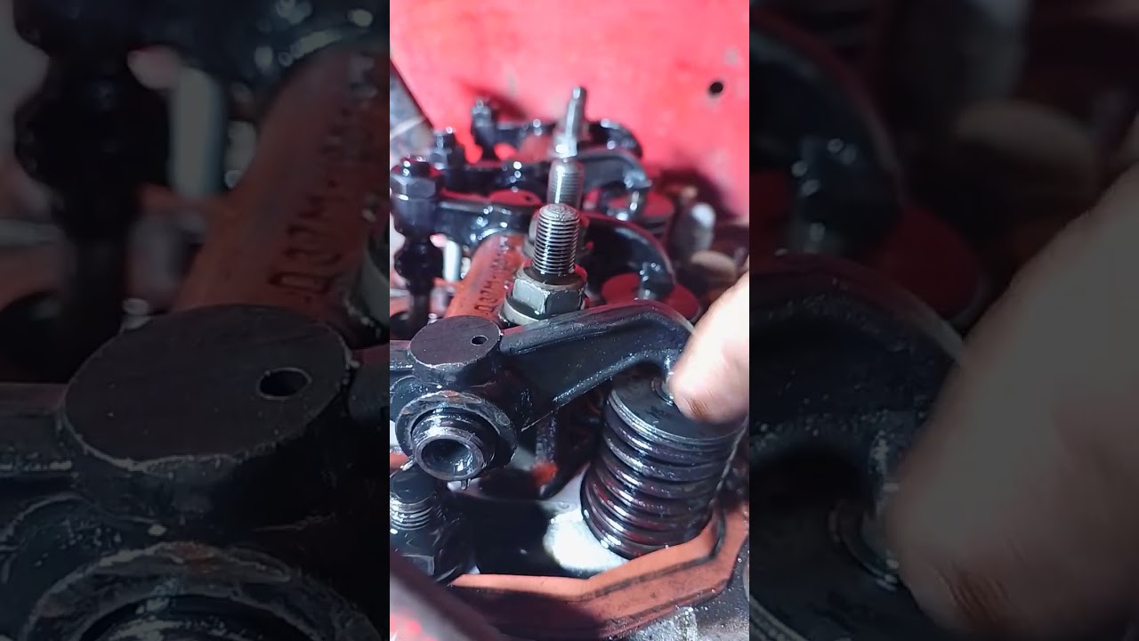 Т 16 регулювання зазорів в клапанах Д21, зазор 0.3 мм .