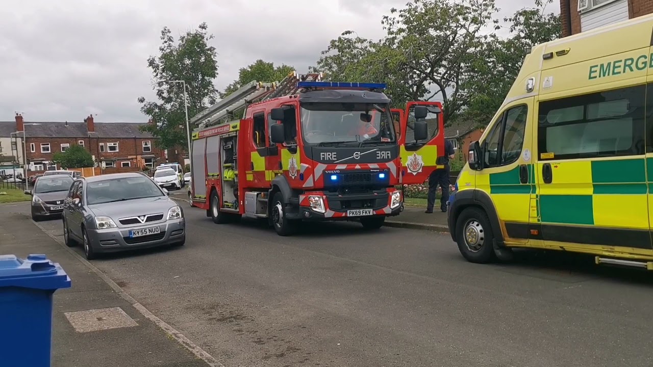 *LIFE RISK* on scene at a house fire- greater manchester fire and rescue service