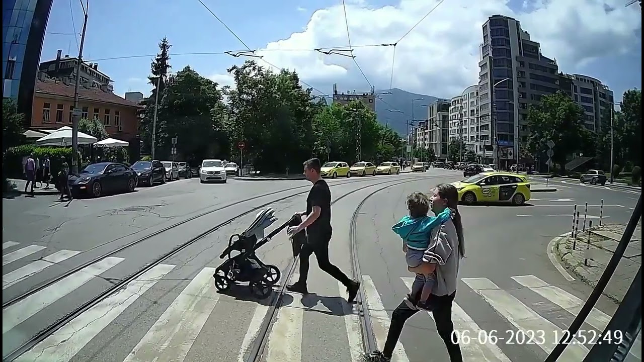 Джиткам си с трамвая 9