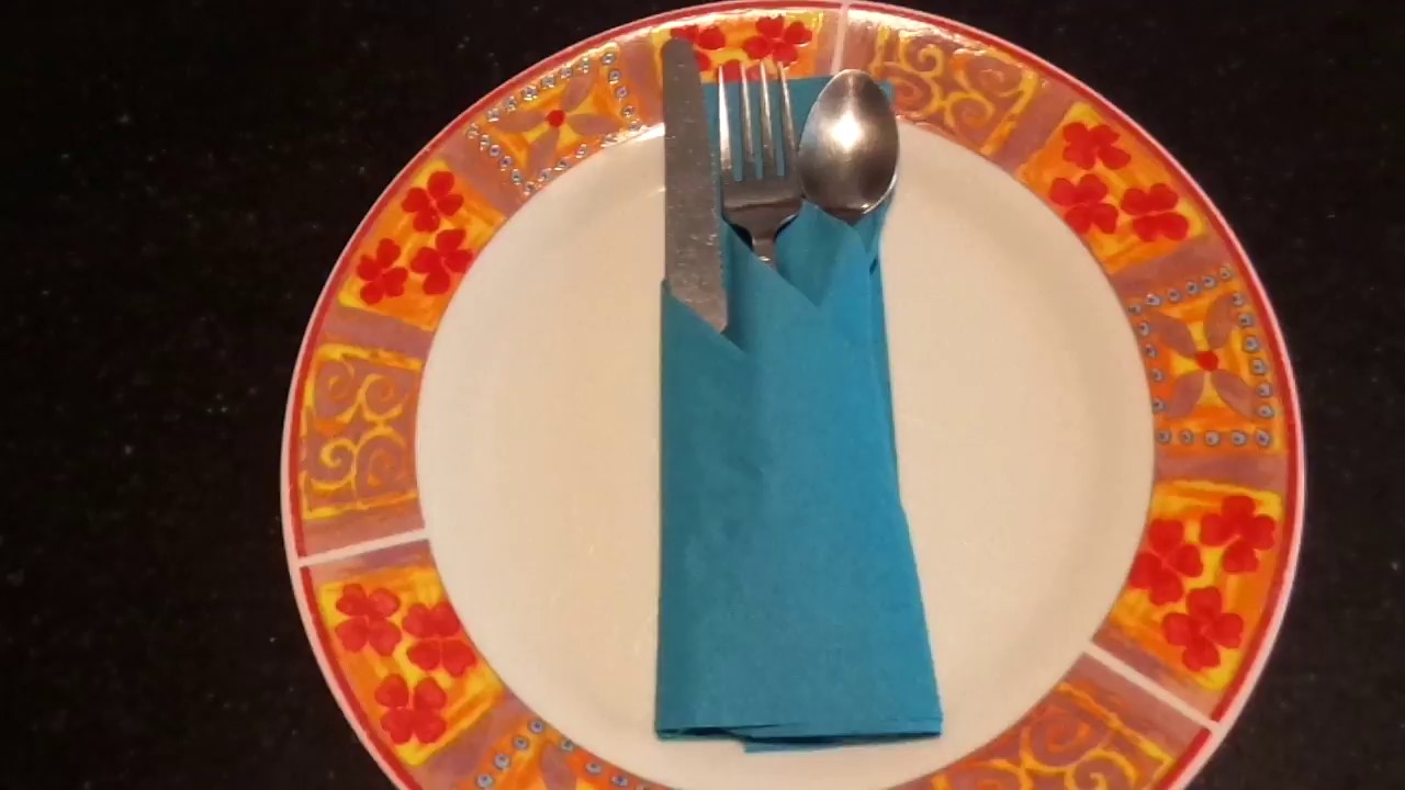 Pliage de serviette en papier facile et rapide !