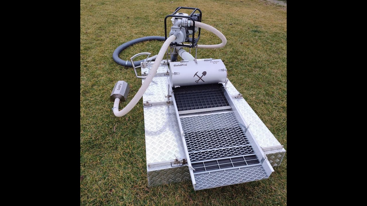 GoldPro pontoon gold dredge with 3,5