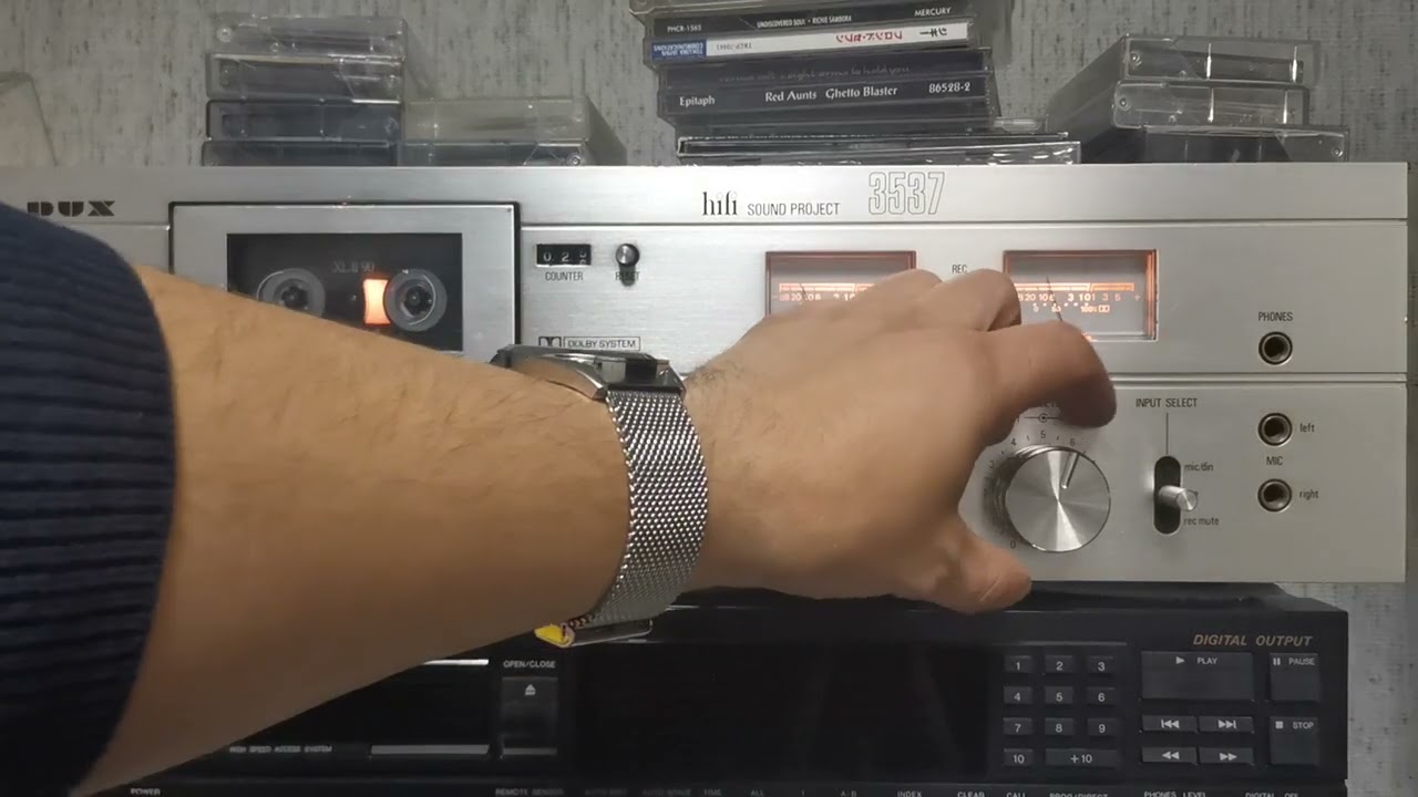 Dux 3537 отличная аналоговая кассетная дека