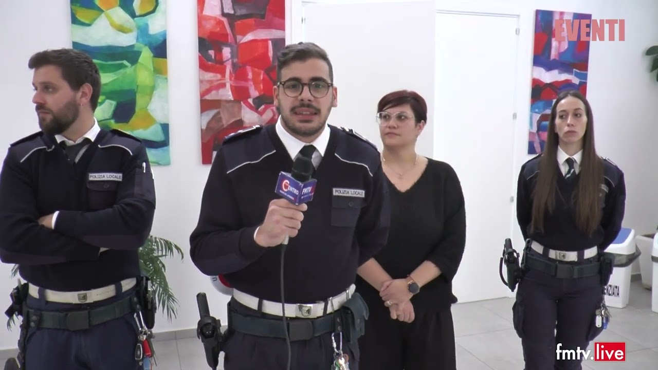 2023 12 06 Polizia locale va a Scuola