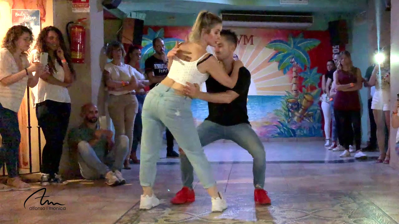 La Carretera - Prince Royce | Bachata sensual | Alfonso y Mónica