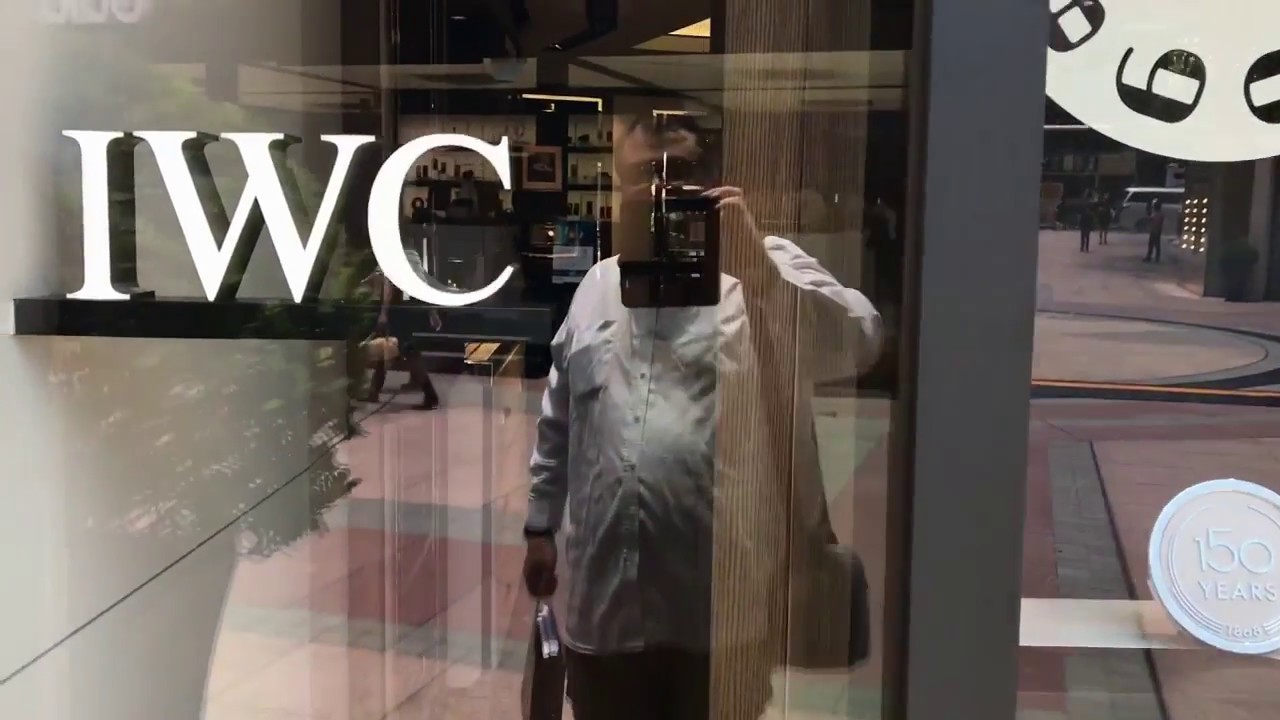 IWC SCHAFFHAUSEN HONG KONG bans ArchieLuxury from entering the store