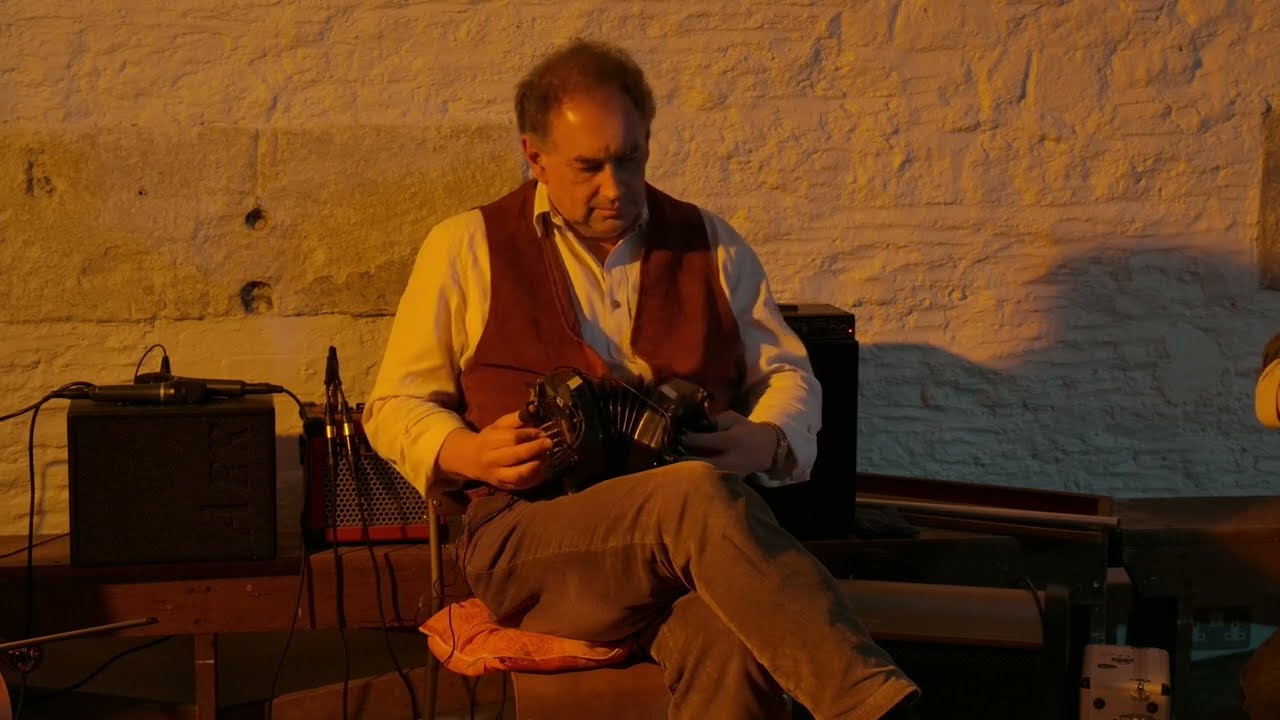 Port Na bP&uacute;cai (Hocket at The Silk Mill, Frome on 4 May 2024)