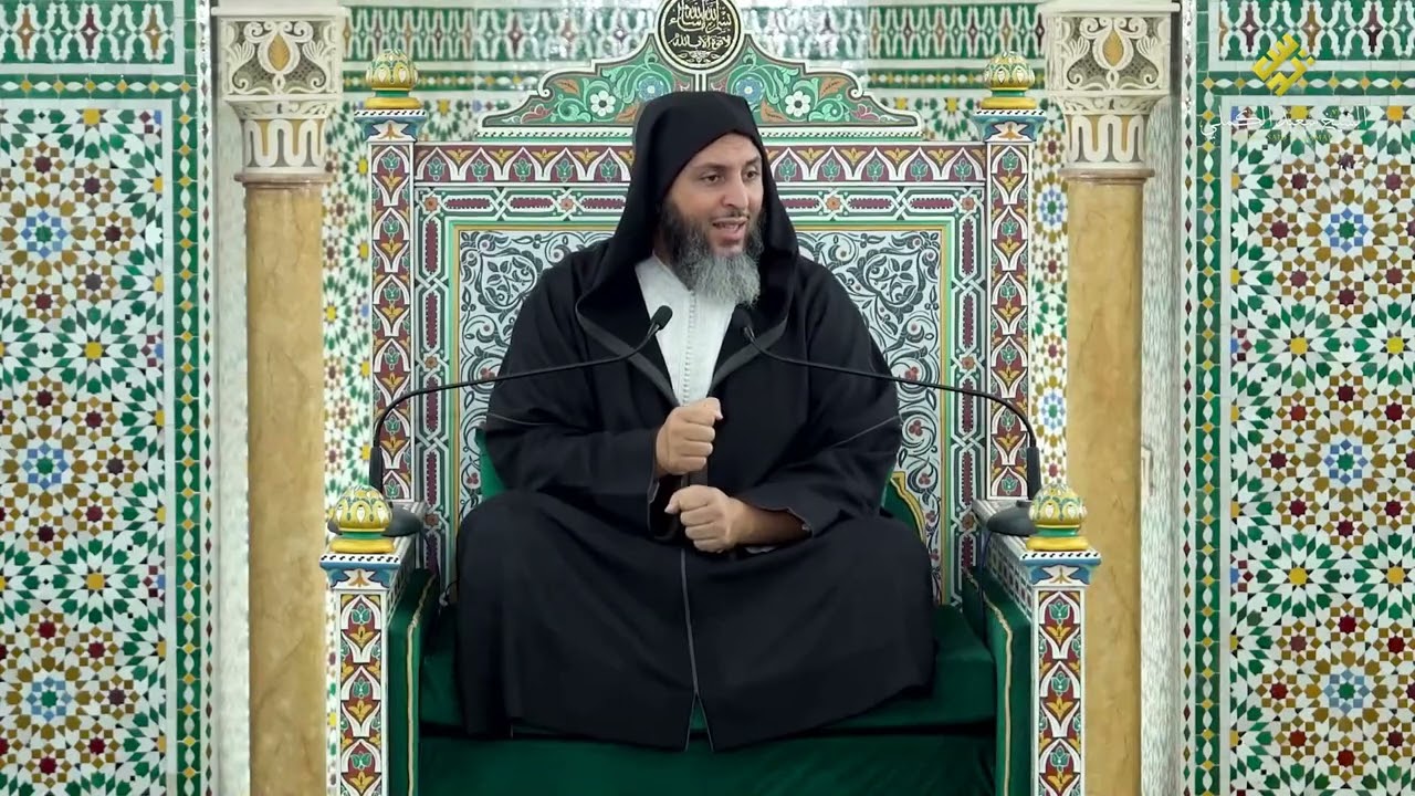 جواز إخراج زكاة الفطر مالاً والأولى طعاماً ( الشيخ سعيد الكملي )