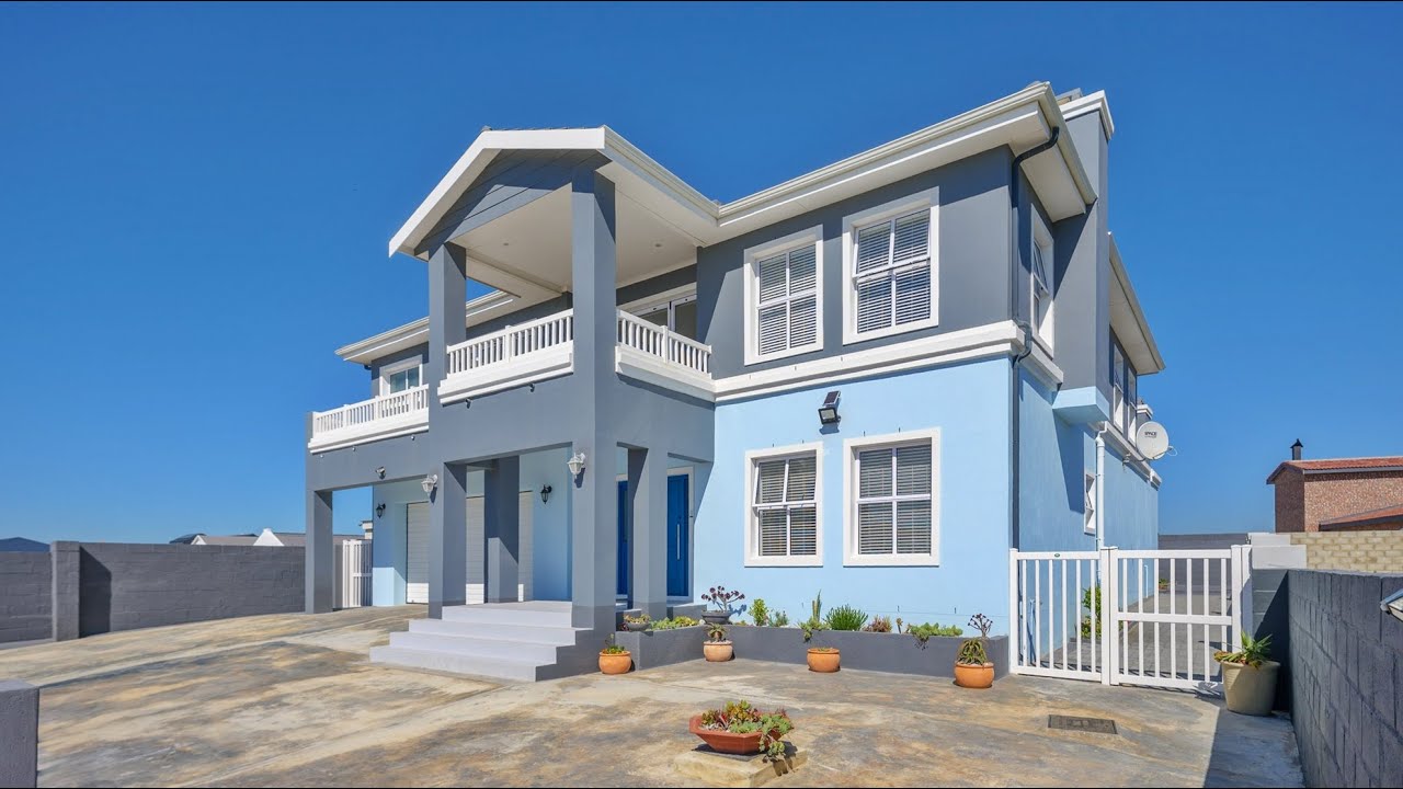 FOR SALE - Stunning 3 Bedroom House in Agulhas