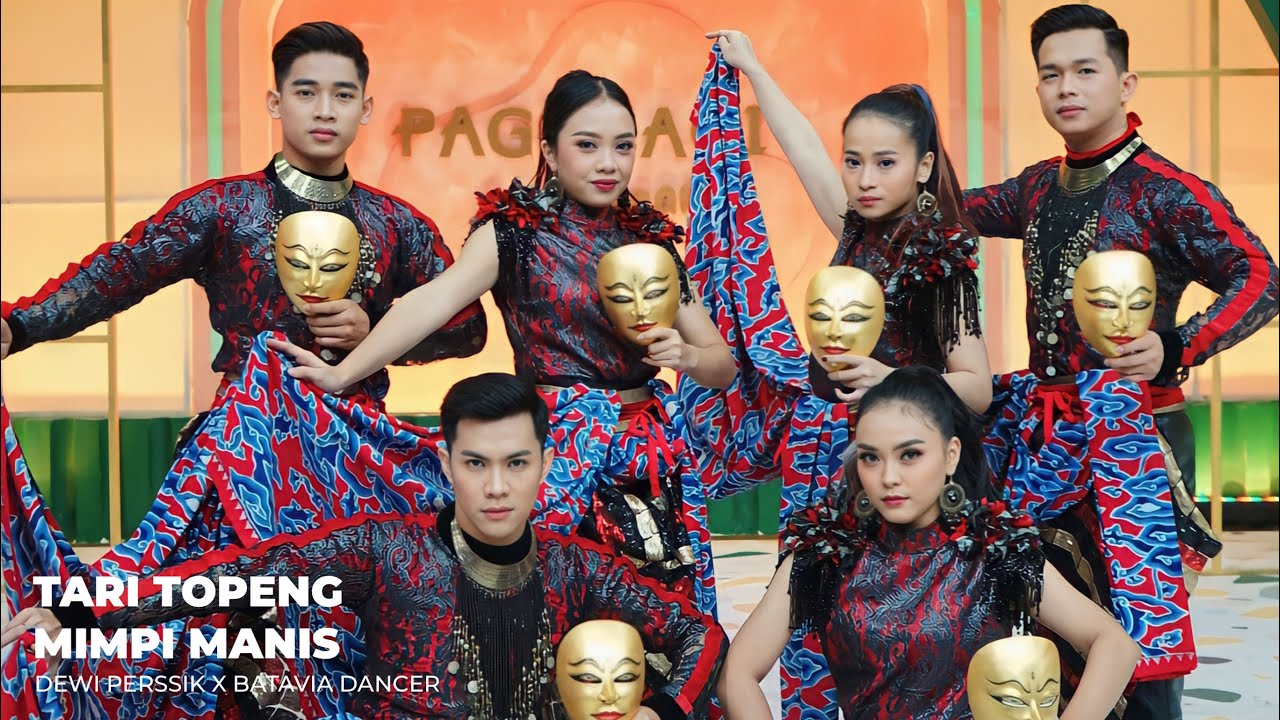 BATAVIA DANCER WITH DEWI PERSSIK AT PAGI PAGI AMBYAR !