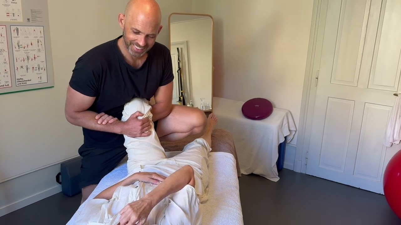 Passive Hüftmobilisierungen Rückenlage / Immlische Massage