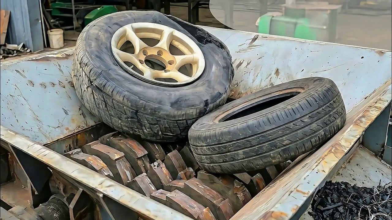 Shredder Eating Giant Tire with Rim! Extreme Shredding machines 