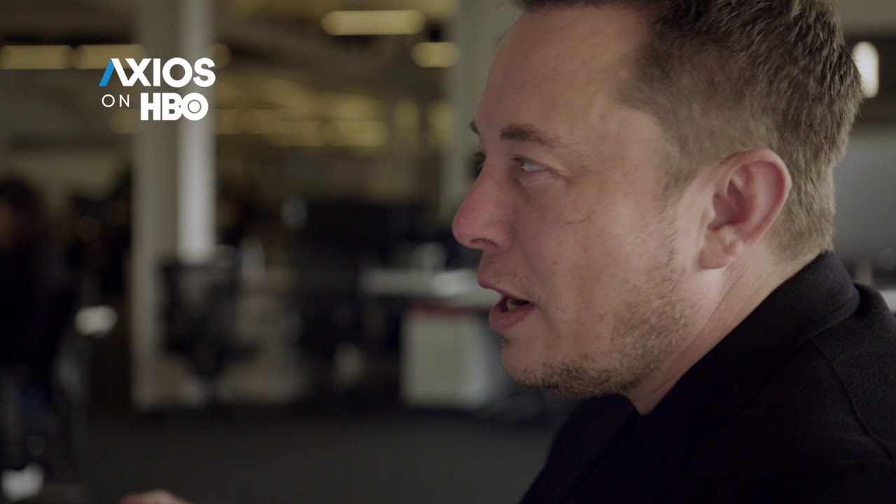 Генеральный директор SpaceX Илон Маск оценивает вероятность своего полета на Марс в 70%.