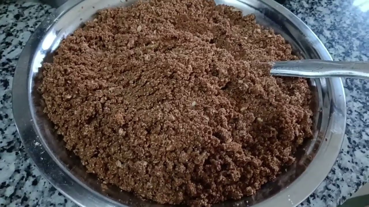 ਦੇਸੀ ਪੰਜੀਰੀ। ਸਿਹਤ ਦਾ ਖ਼ਜਾਨਾ। Winter Special Panjiri Recipe। Simple And Quick Panjiri Recipe।।