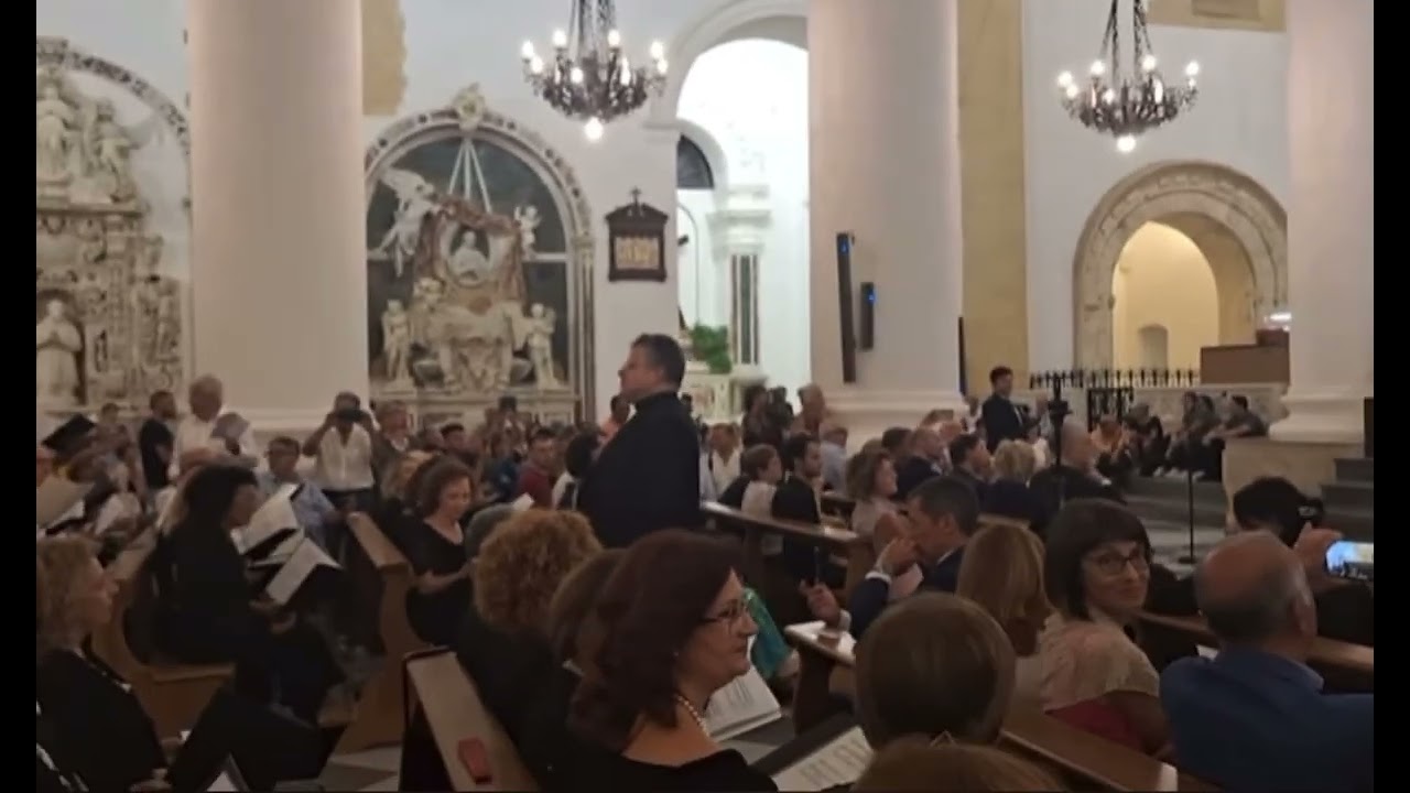 G. Liberto dirige il coro della Cappella “Sistina” dopo 15 anni