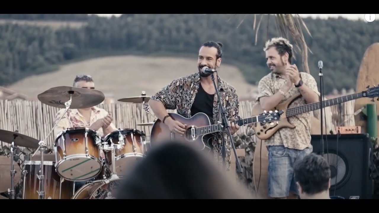 Adrián Murciano y Los Perfectos Farsantes (Estrella Fugaz Directo)