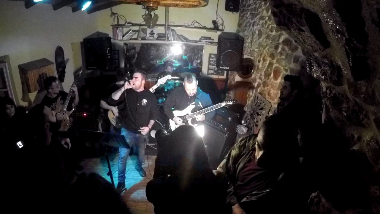EP (From Hell To The Future) ao Vivo no Rrusstyk Bar 10 Dez 2016