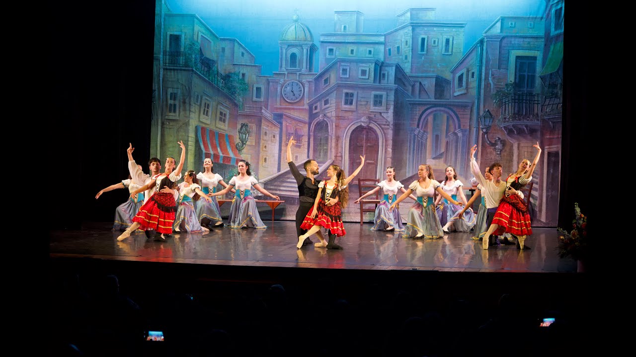 LA ESMERALDA BALLETTO - 