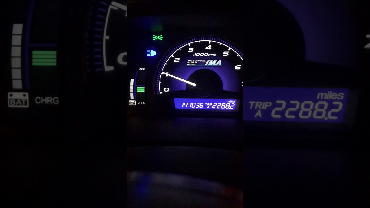 Truco para dar carga a batería . Honda Civic hybrid 2007.