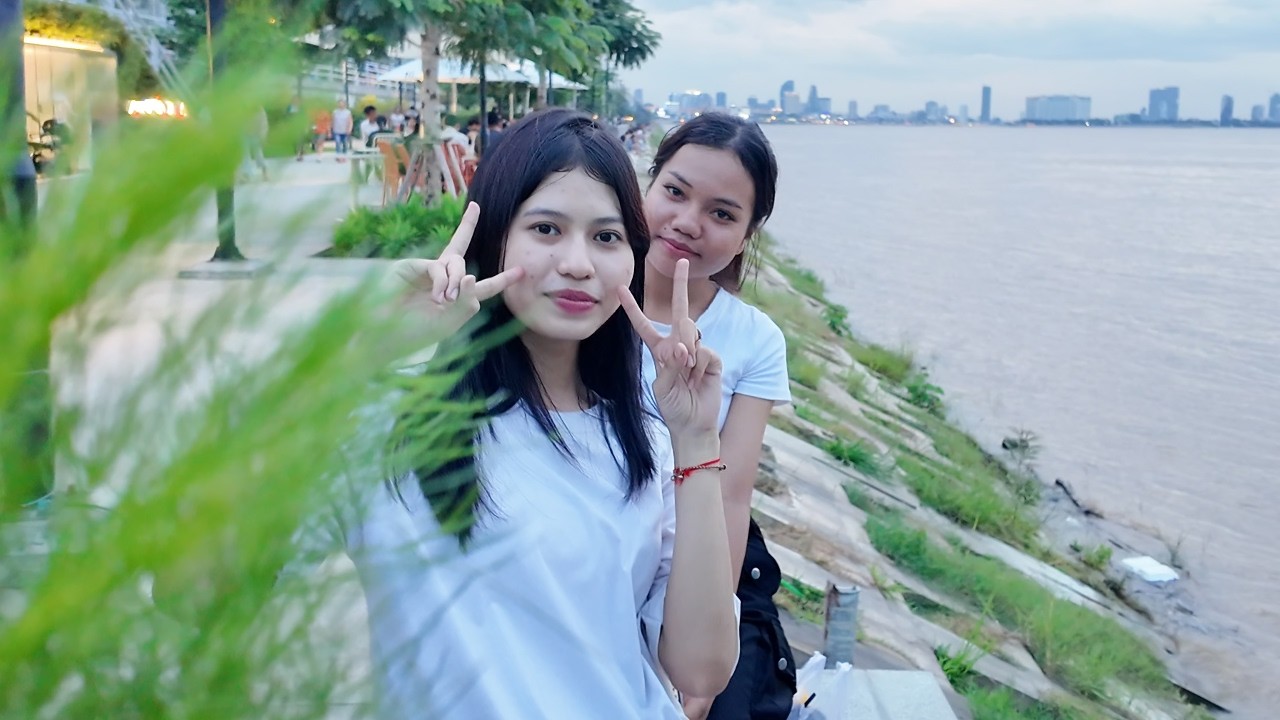 Real Life Cambodia: Exciting Koh Norea - Sweet and Relaxing for All