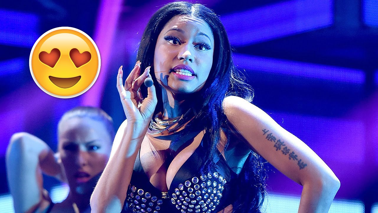 Nicki Minaj - iHeart Radio (Full Peformance HD)